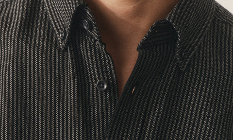 fit model posing in The Jack in Roped Black Indigo
