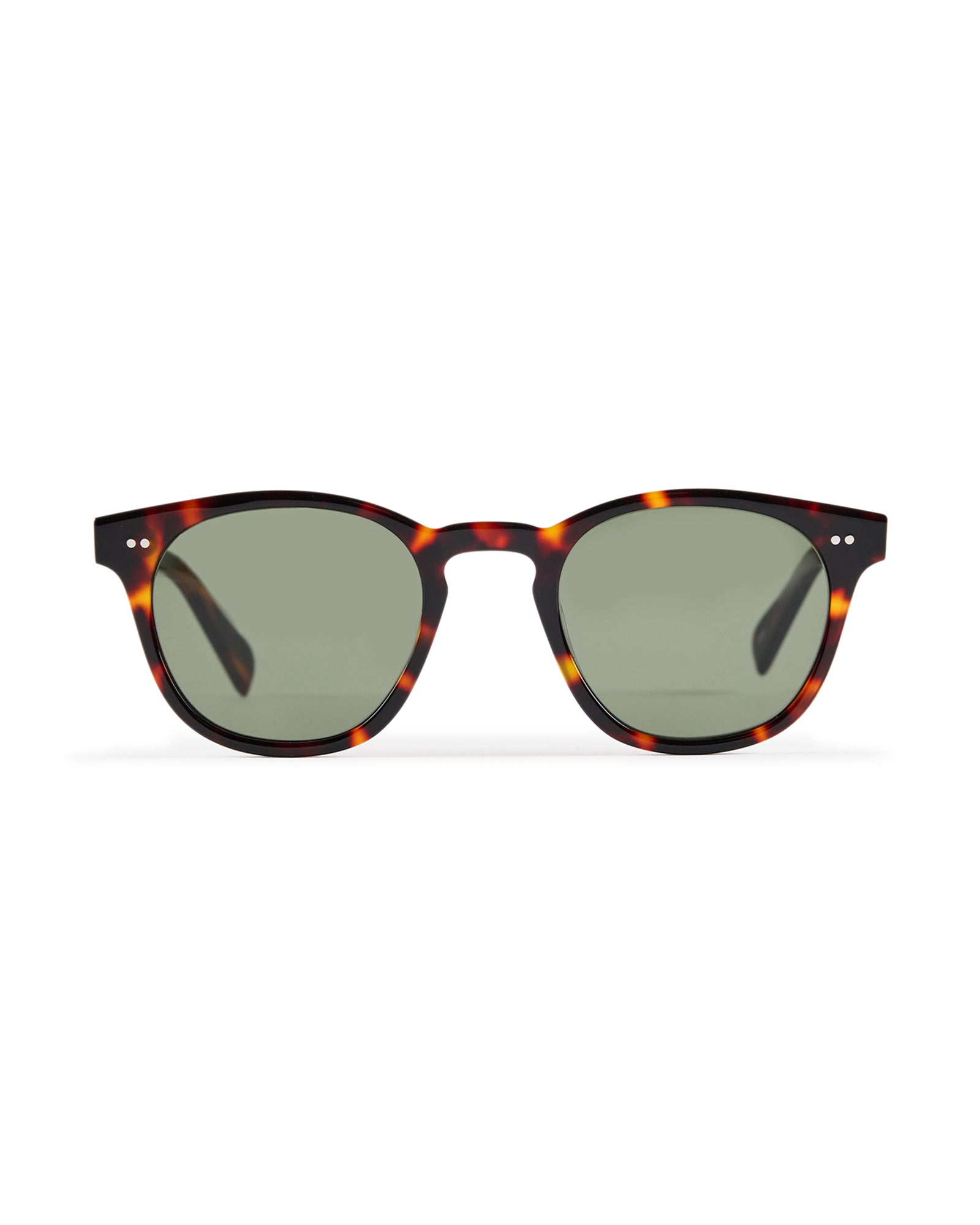 The Legend in Demi Amber: Featured Image, Accessories by Taylor Stitch