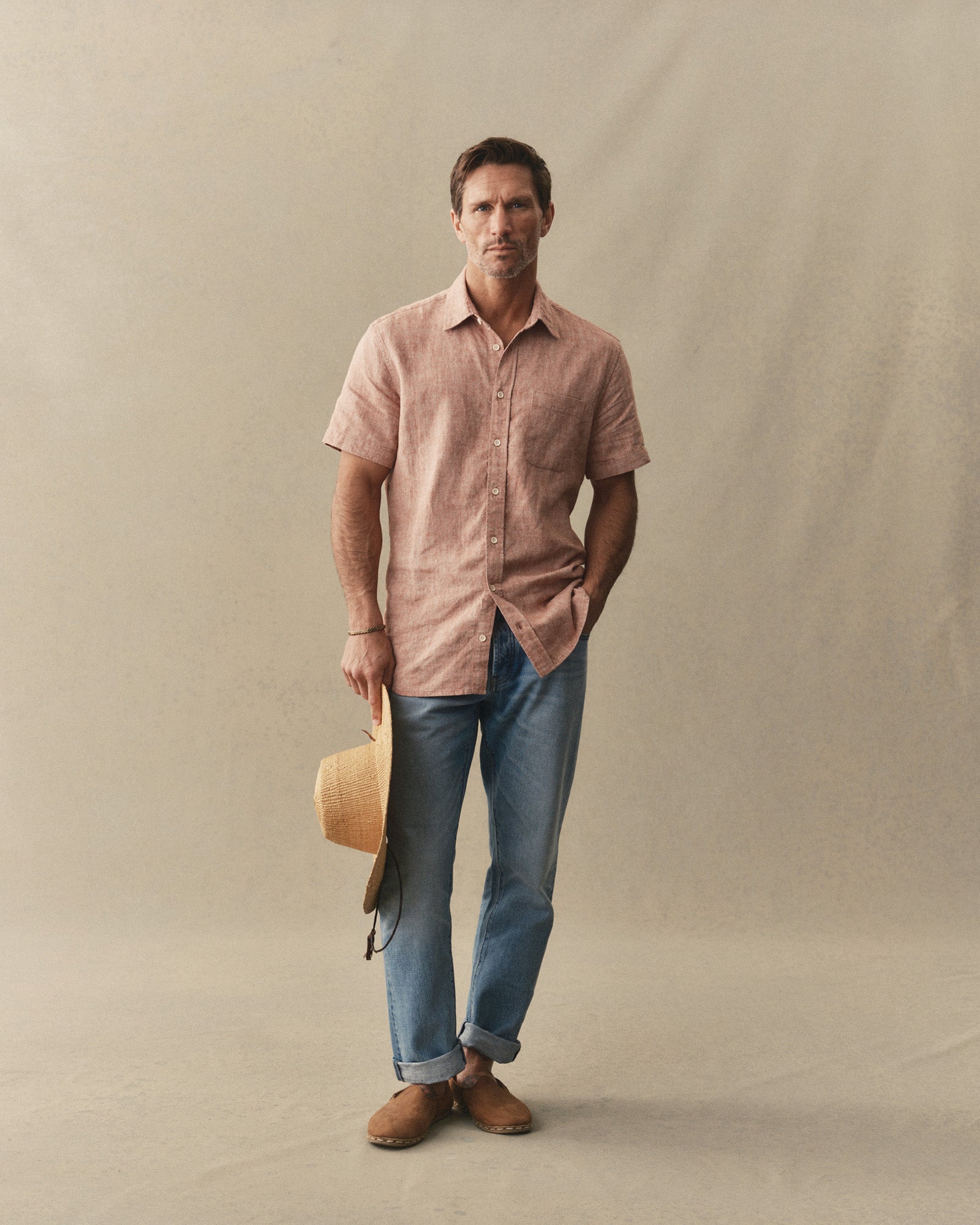 fit model posing in The Short Sleeve California in Desert Hemp, Wovens by Taylor Stitch