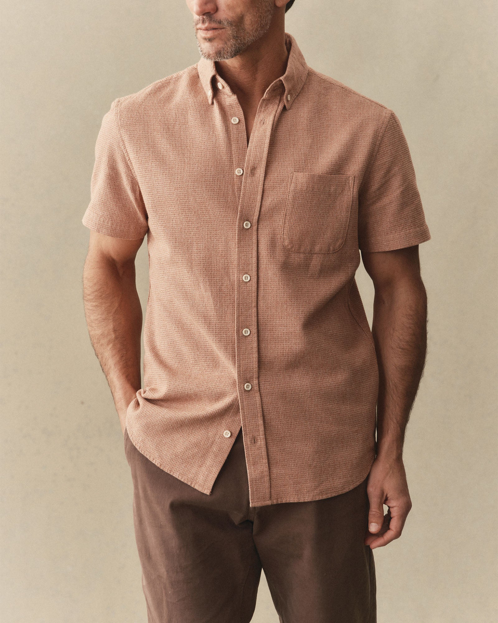 fit model showing off The Short Sleeve Jack in Desert Twist Waffle, Wovens by Taylor Stitch