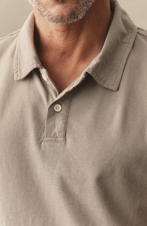 fit model showing off the collar on The Cotton Hemp Polo in Sage