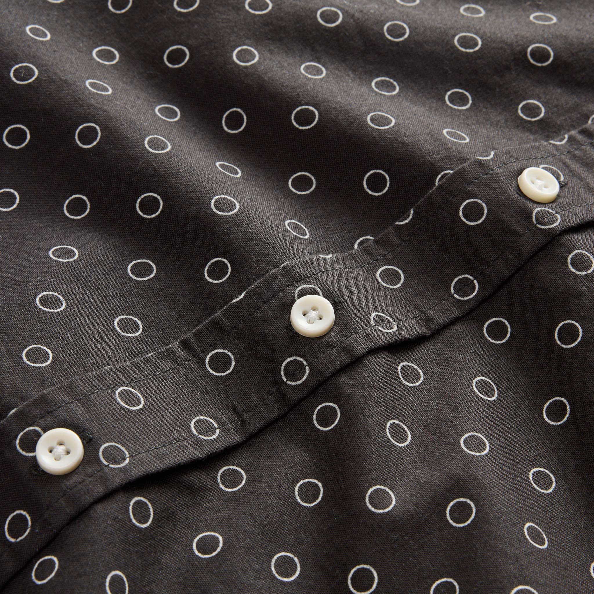 material shot of the buttons on The Short Sleeve Jack in Asphalt Dot, Wovens by Taylor Stitch