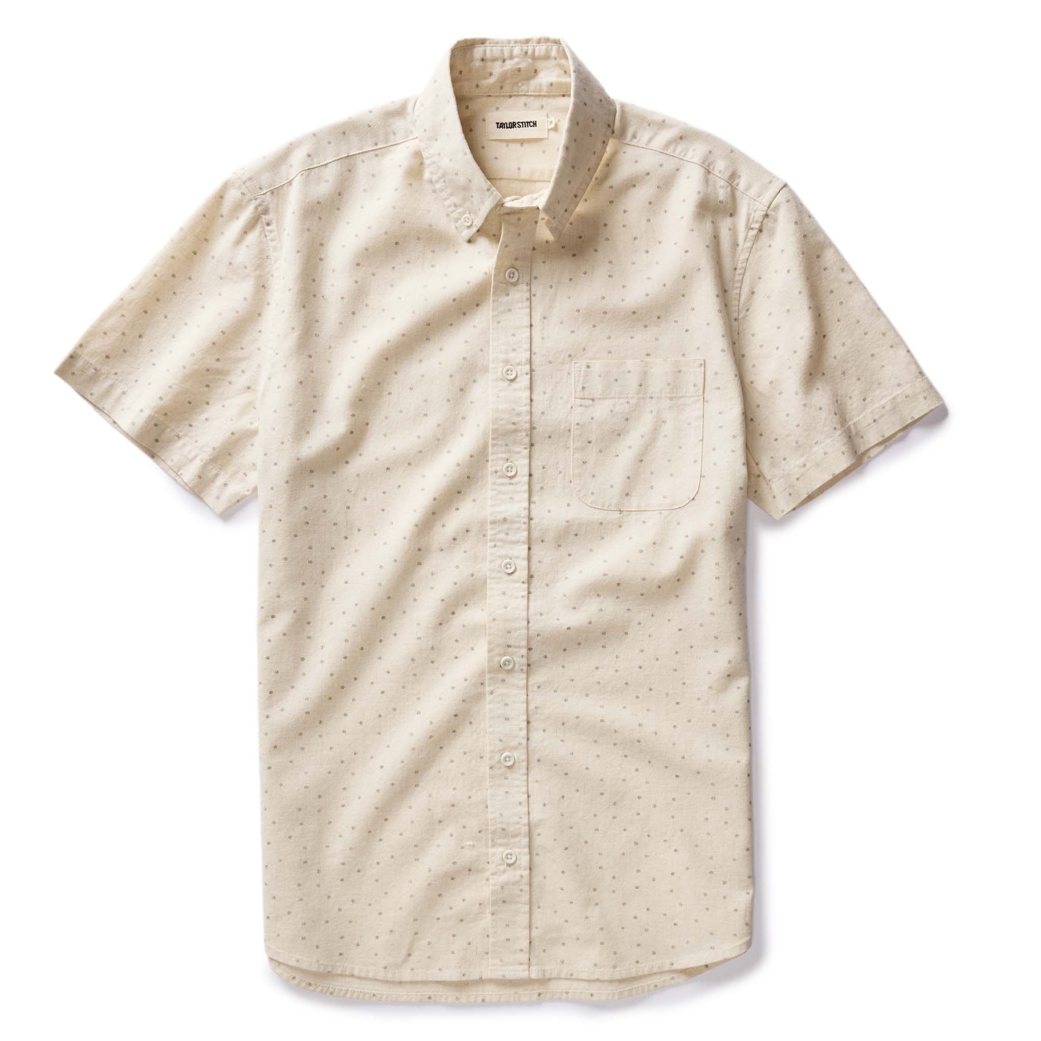 flatlay of The Short Sleeve Jack in Heather Oat Dot, Wovens by Taylor Stitch