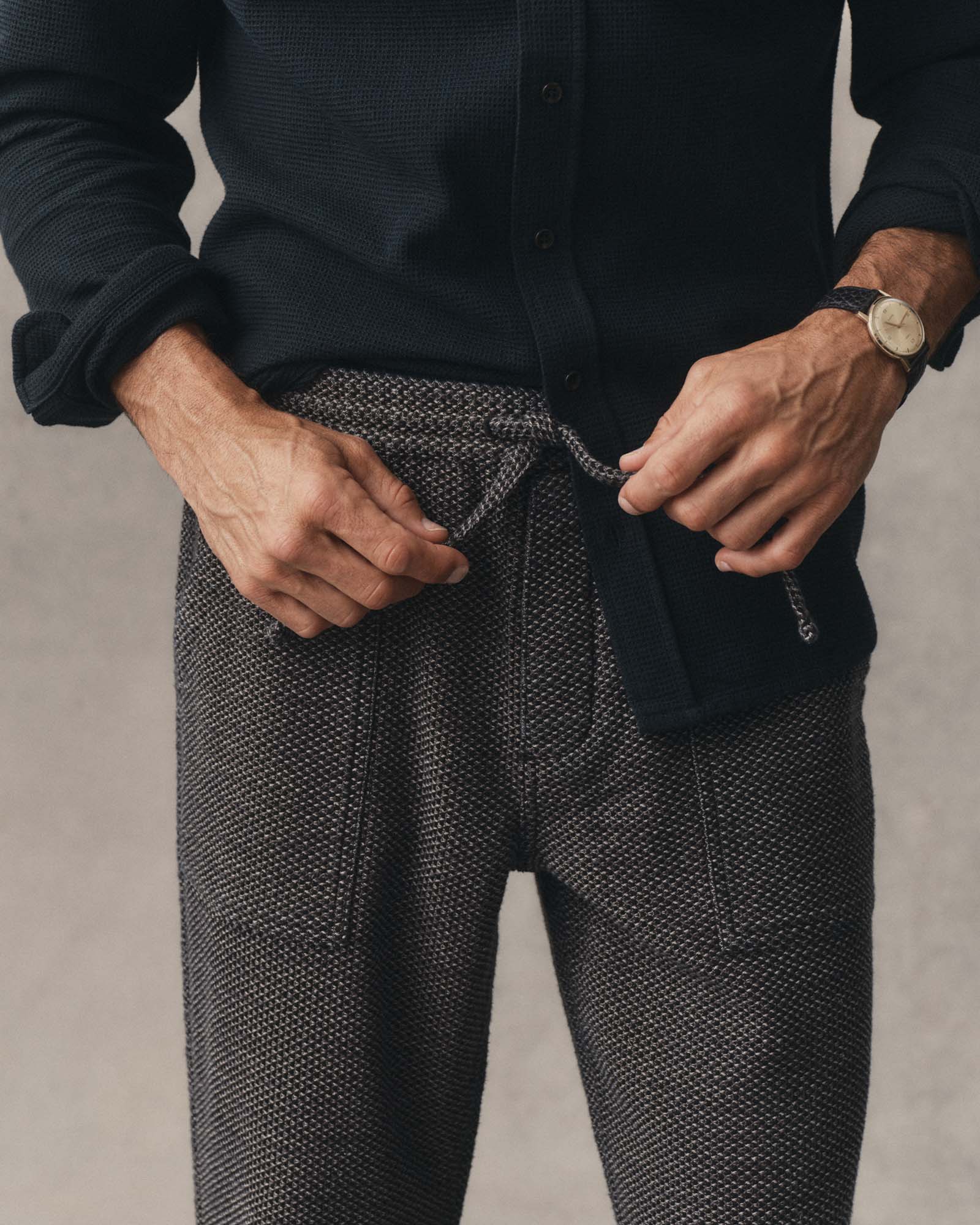 fit model showing pocket detailing on The Breakwater Pant in Charcoal Sashiko, Bottoms by Taylor Stitch