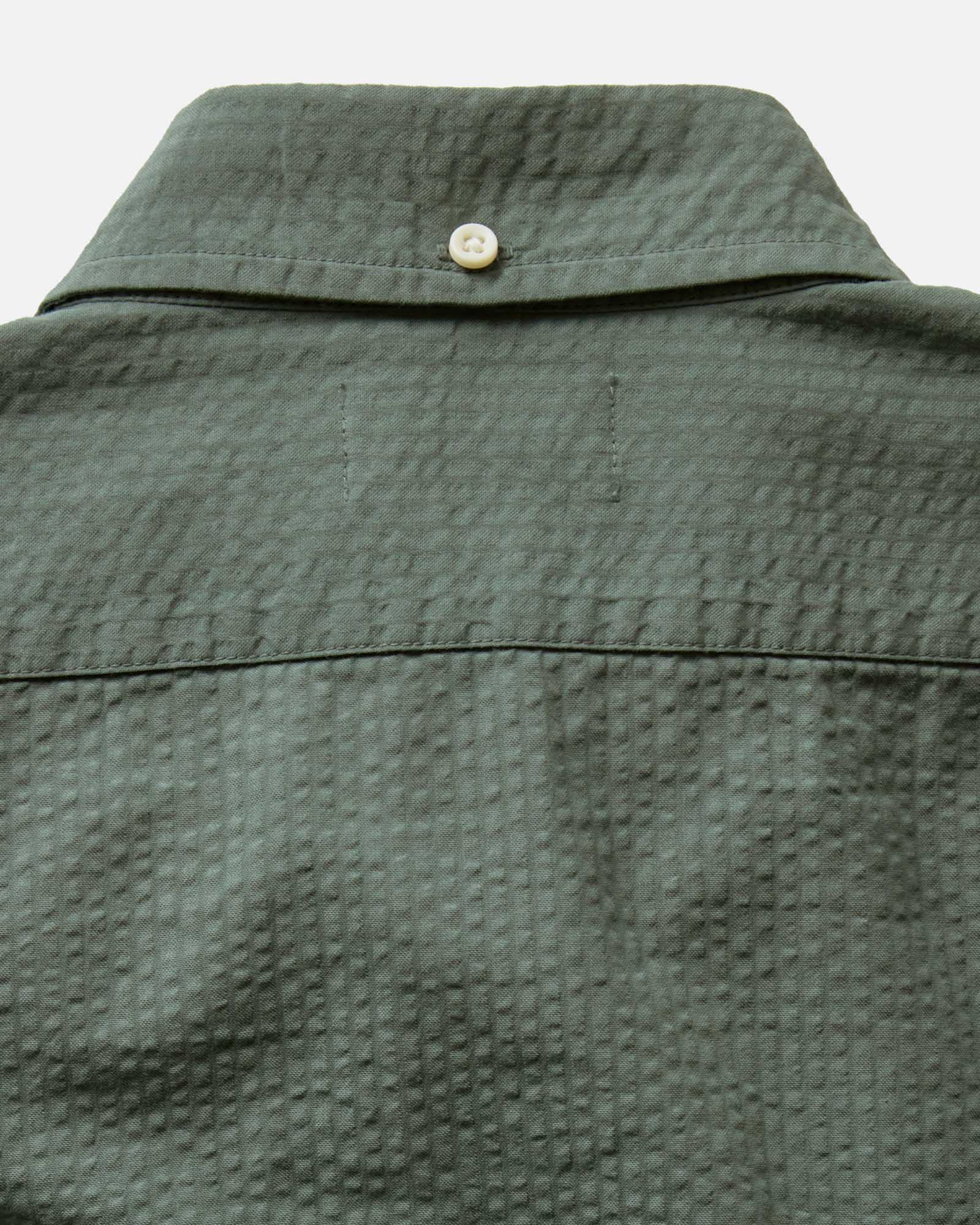 material shot of the back collar on The Jack in Deep Sea Seersucker, Wovens by Taylor Stitch