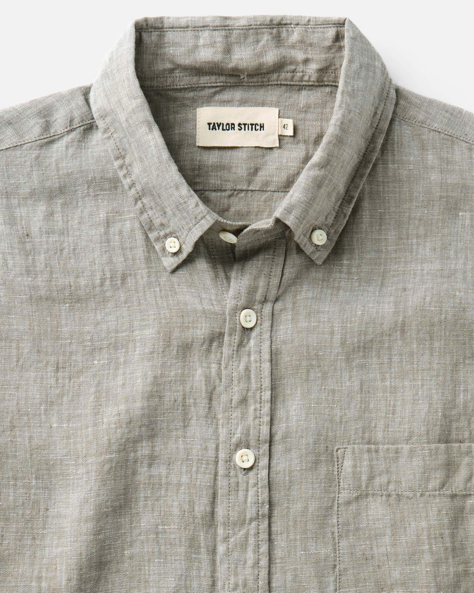 material shot of the collar on The Short Sleeve Jack in Sage Linen, Wovens by Taylor Stitch
