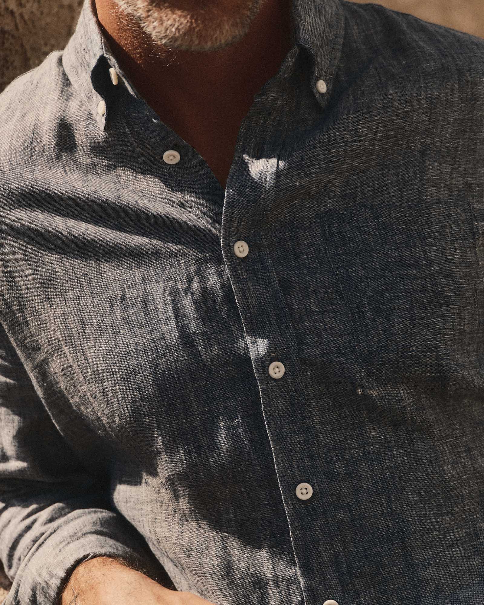 fit model showing off The Jack in Ocean Linen, Wovens by Taylor Stitch