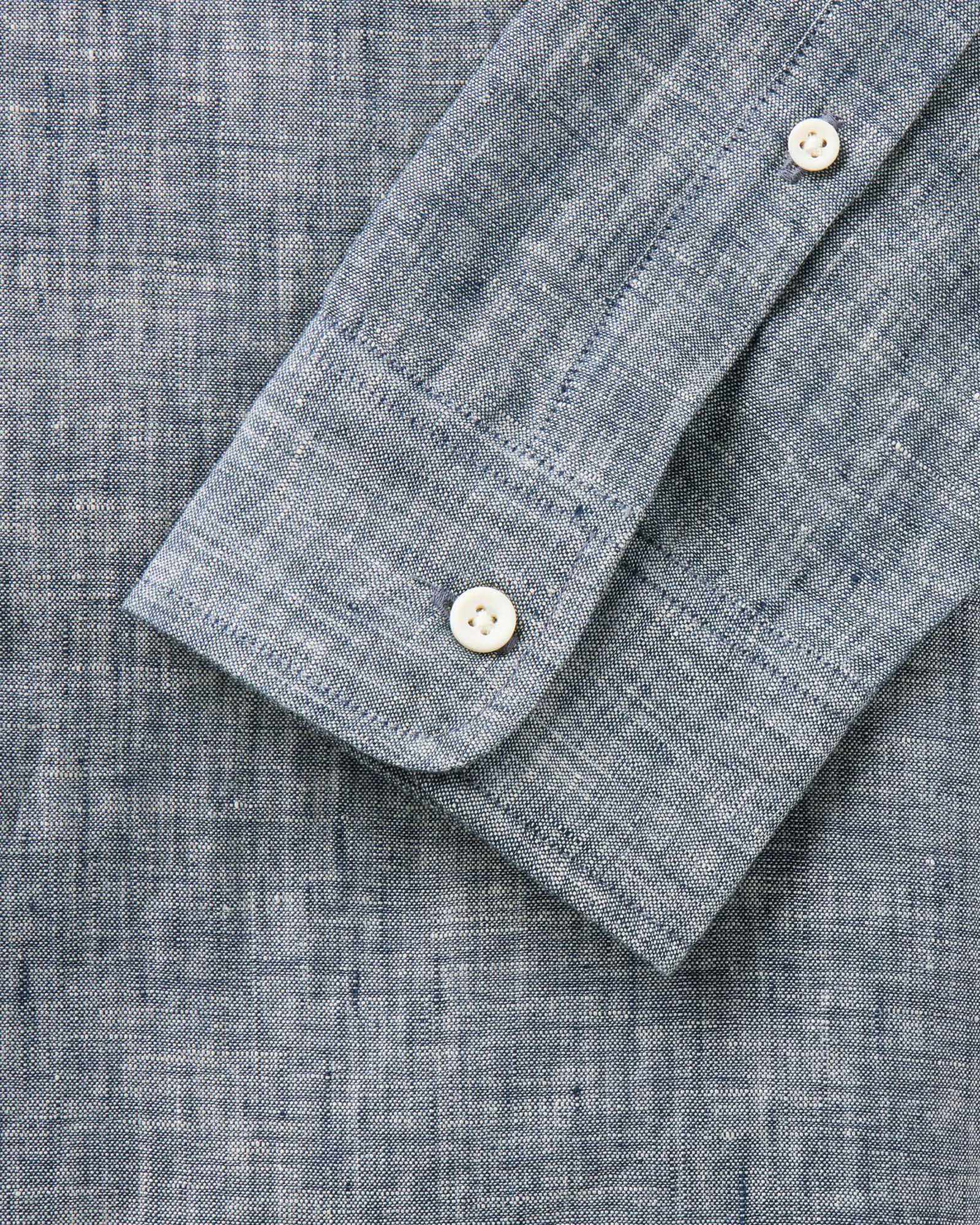 material shot of the sleeve on The Jack in Ocean Linen, Wovens by Taylor Stitch
