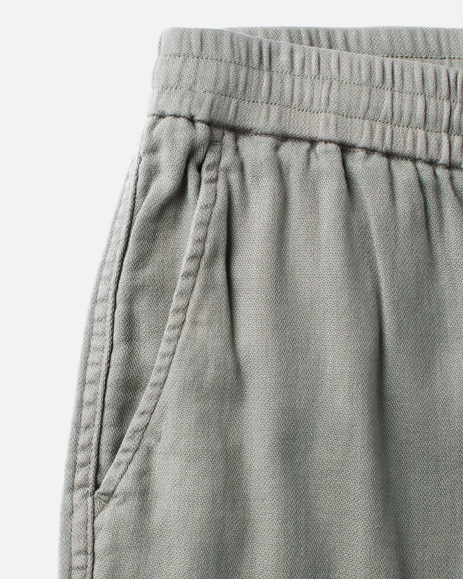 material shot of the pocket on The Roamer Pant in Smoked Olive Broken Twill, Bottoms by Taylor Stitch