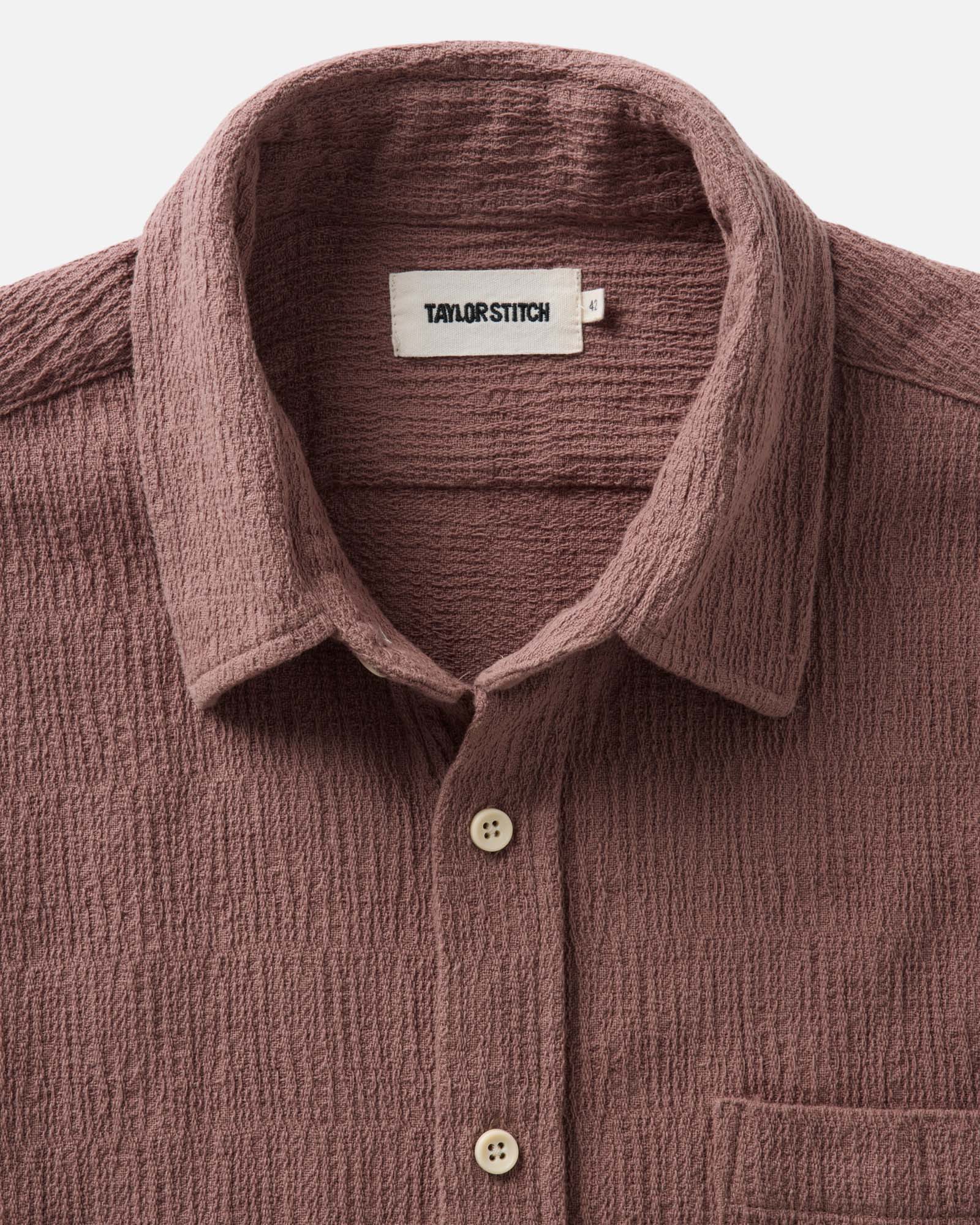 material shot of the collar on The Short Sleeve California in Redwood Hacci, Wovens by Taylor Stitch