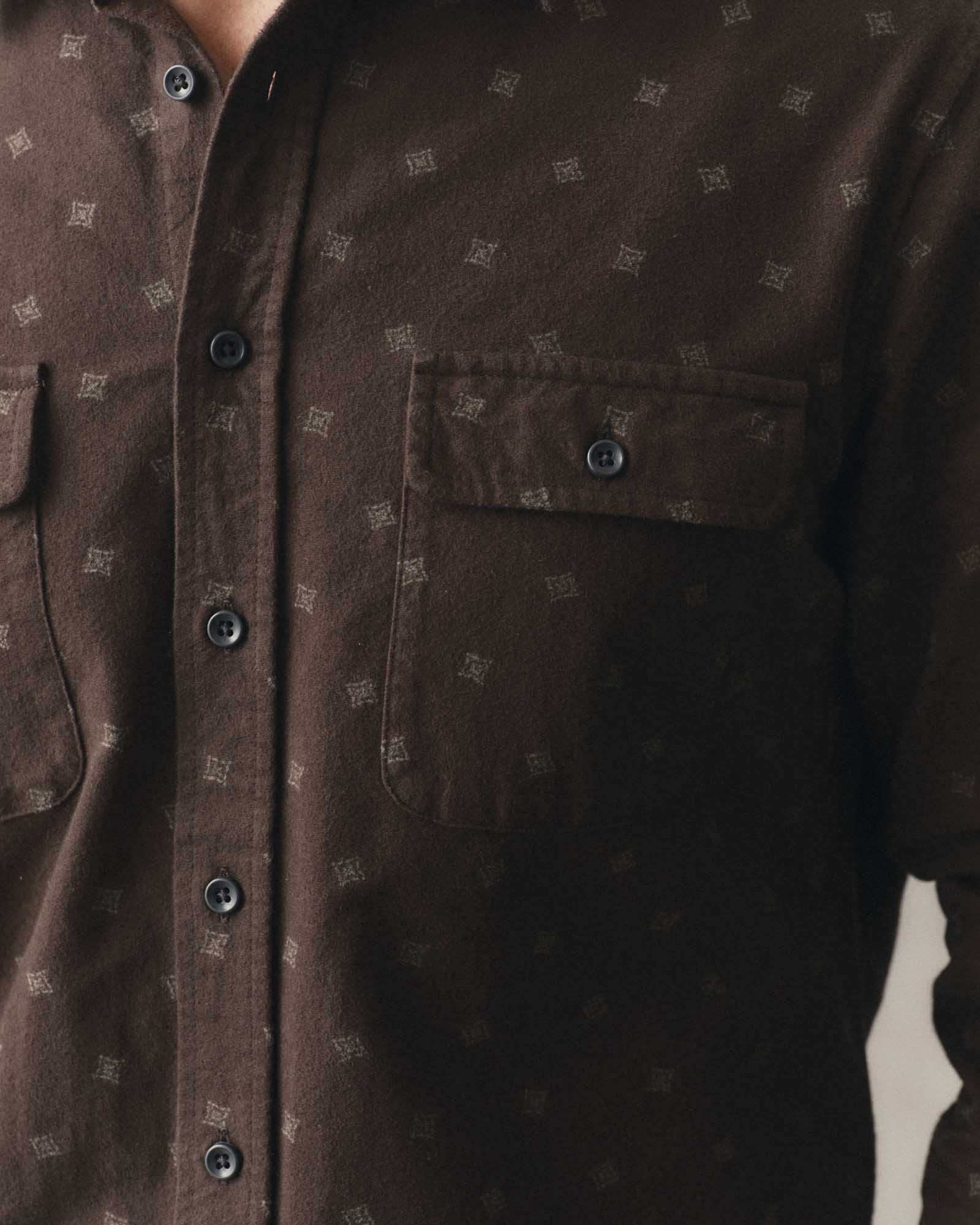 material shot of the pocket on The Yosemite Shirt in Carolina Geo, Wovens by Taylor Stitch
