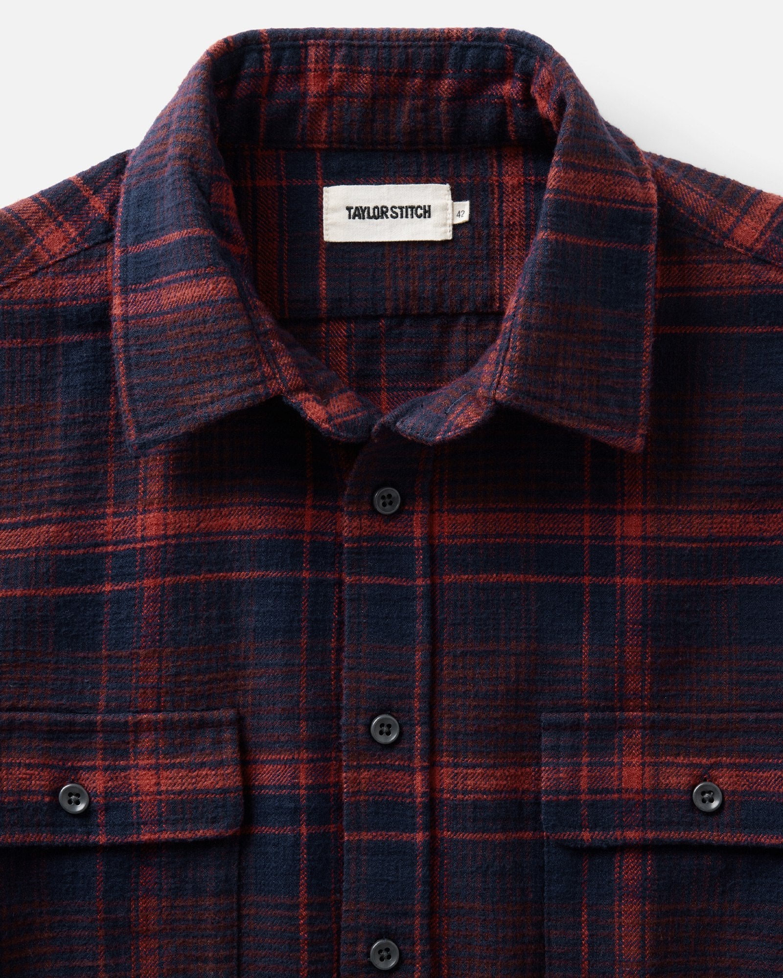 material shot of the collar on The Yosemite Shirt in Delaware Plaid, Wovens by Taylor Stitch