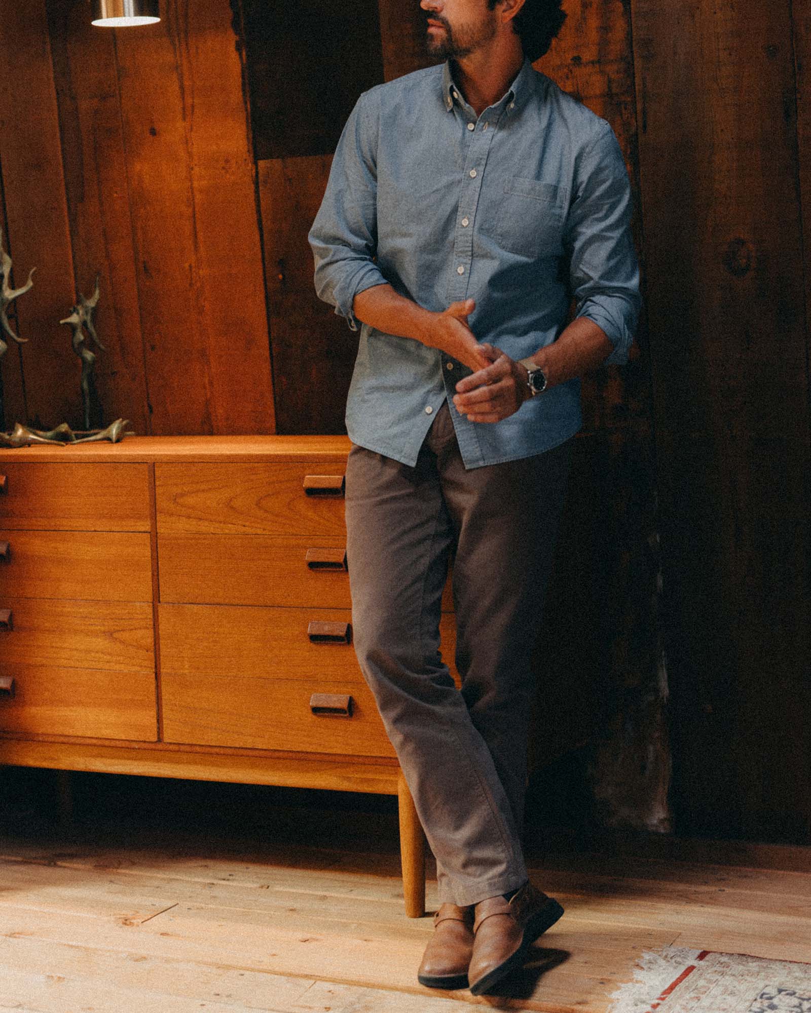 fit model posing in The Jack in Washed Indigo Chambray, Wovens by Taylor Stitch