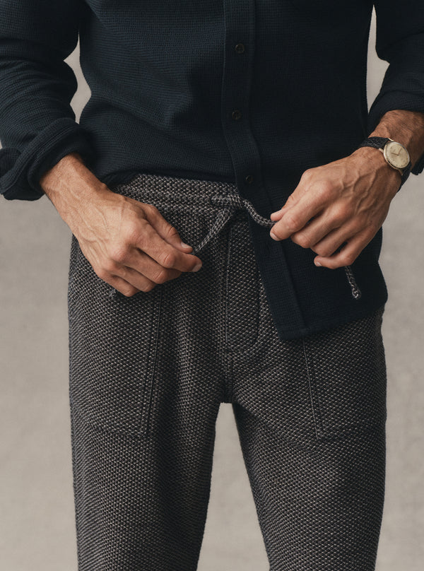 fit model showing off The Breakwater Pant in Charcoal Sashiko