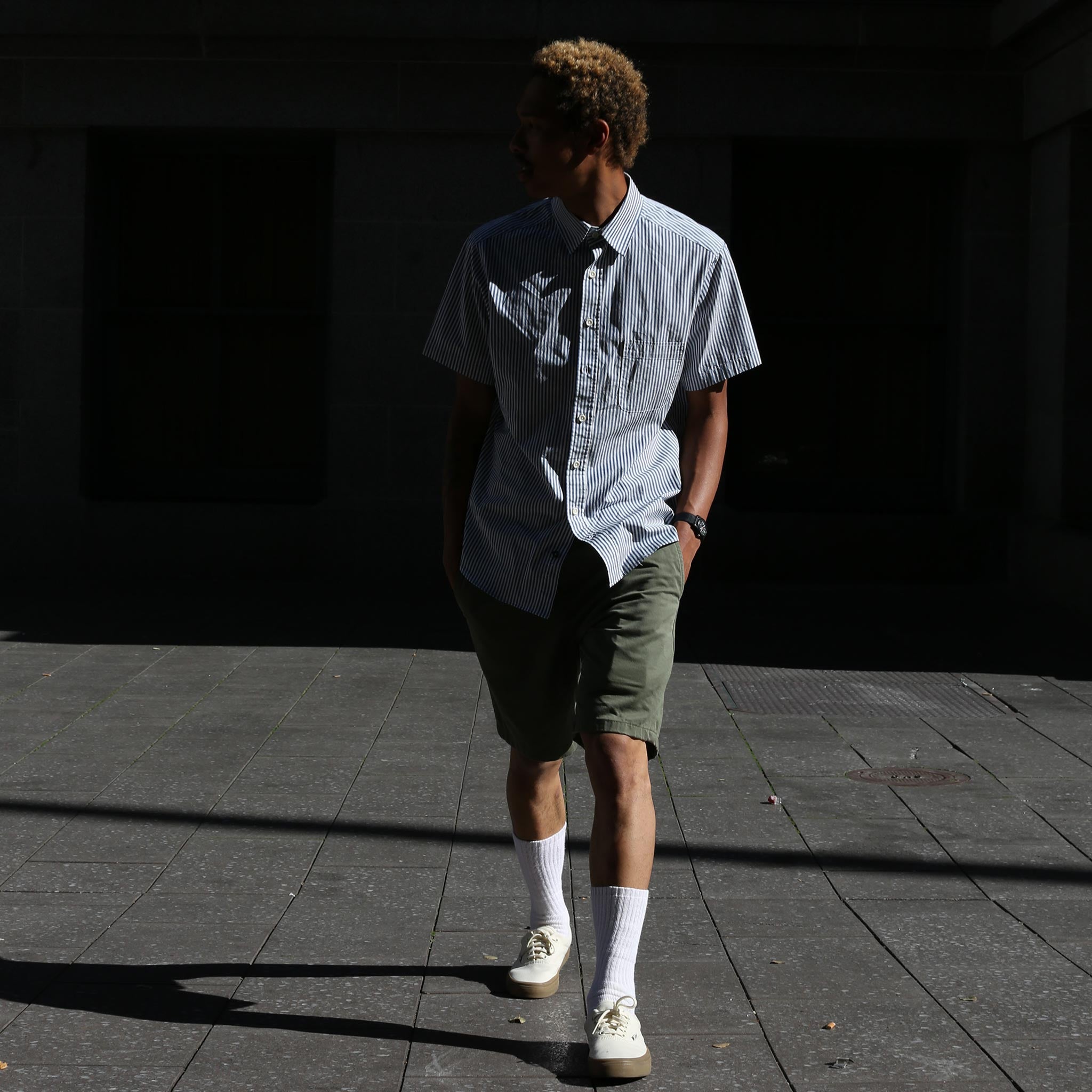 The Travel Short in Army: Alternate Image 1, Shorts by Taylor Stitch